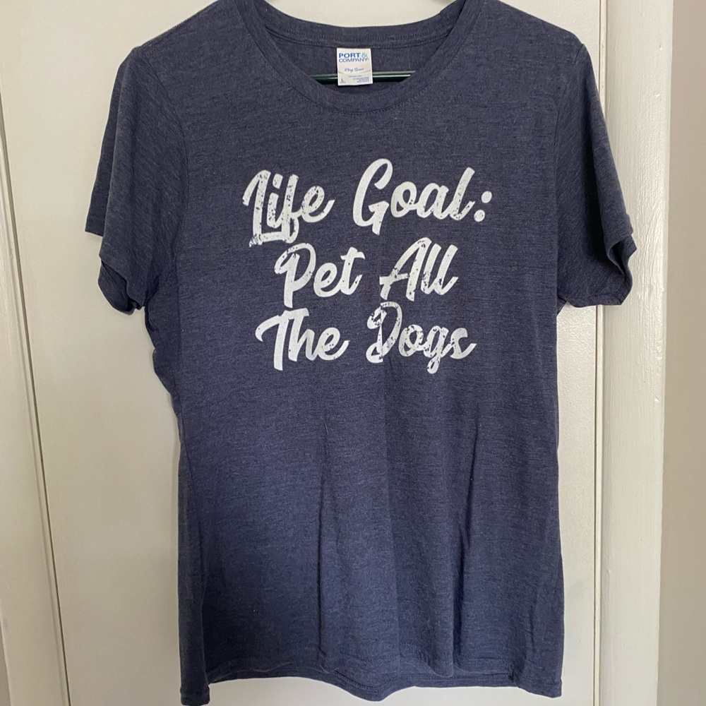 Graphic t-shirt. Perfect for a casual day